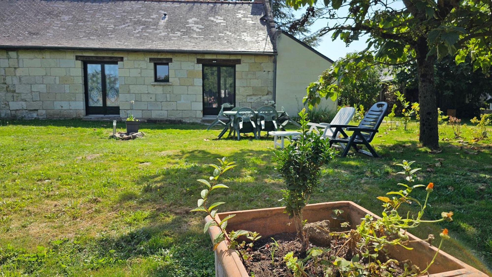 Domaine Des Moizons, Le Figuier Apartment Villebernier ภายนอก รูปภาพ